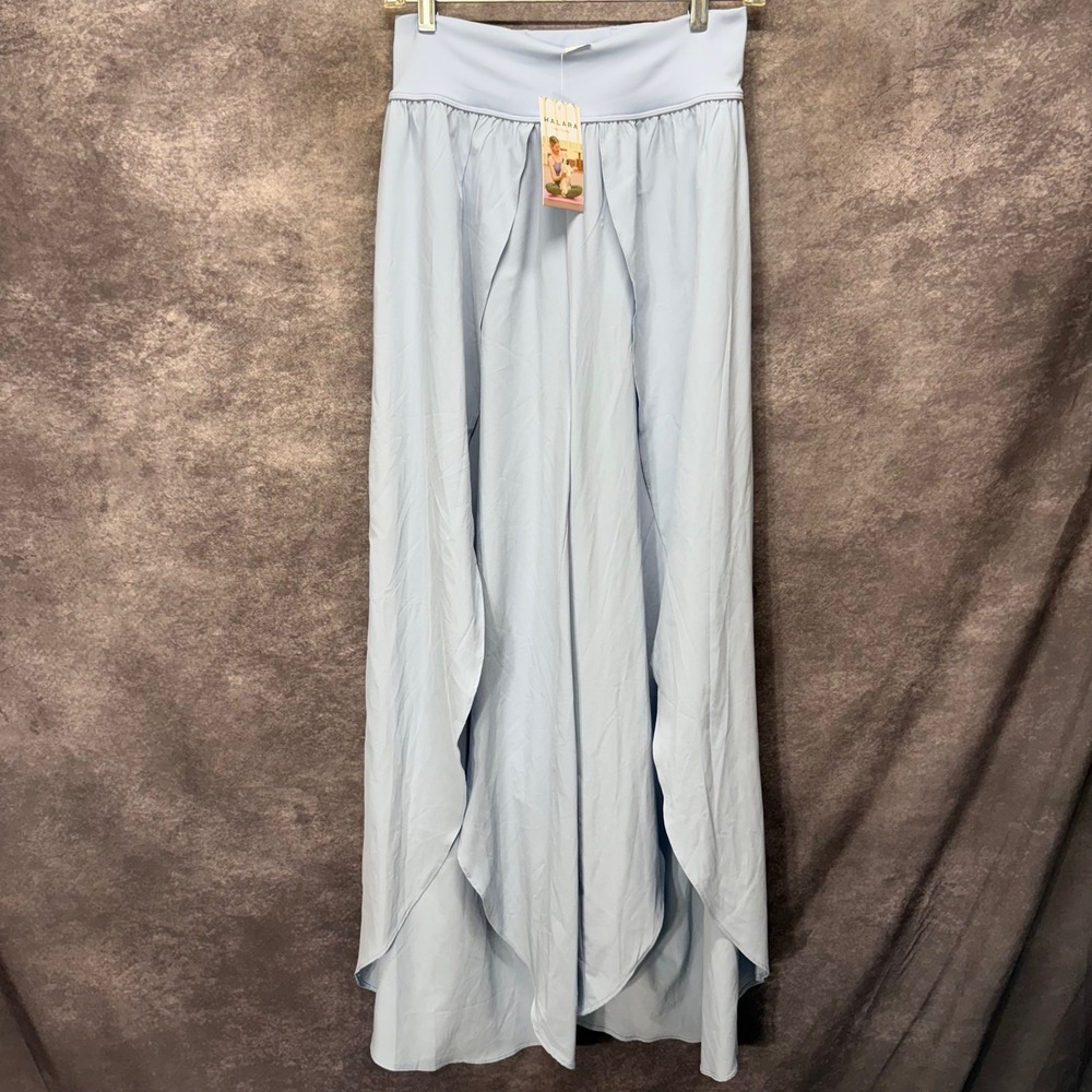Halara Breezeful Palazzo Pants Size M Flowy Light Blue High Waisted NWT
